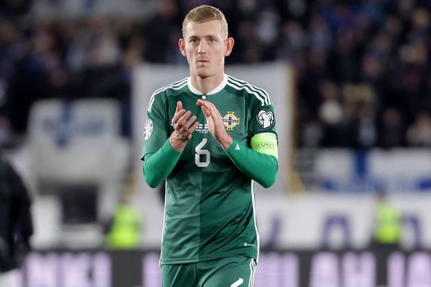 Northern Ireland midfielder rejects Championship offers to join former Premier League side in third tier