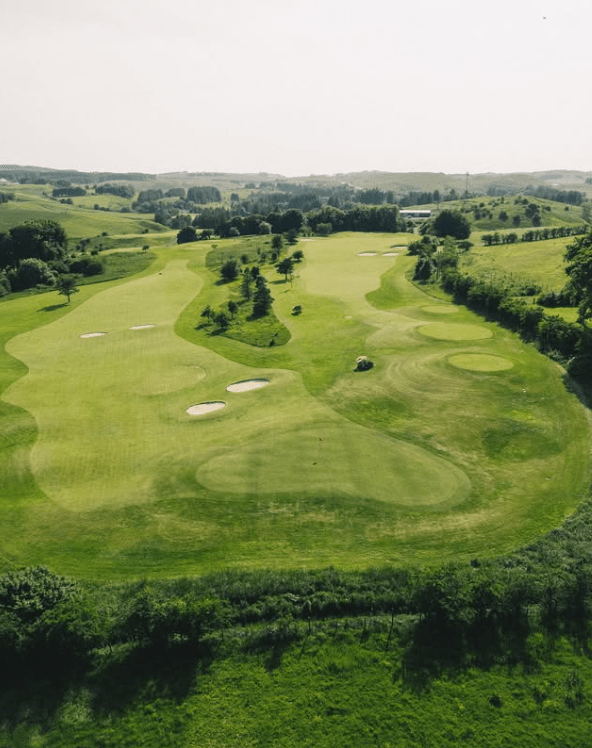 Scotland's newest golf course officially opens - it's on the outskirts of Glasgow and has a unique 'modern' feature