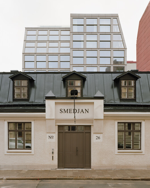 BRF Smedjan Courtyard Building and Gatehouse / Högberg Gillner Arkitektur - Interior Photography, Kitchen, Facade, Door, Concrete