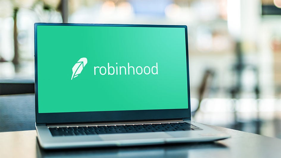 Stock Market Today: Dow Jones Up As Apple, Palantir Surge; Robinhood Soars To New Highs On These Moves (Live Coverage)