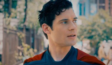 Superman: James Gunn Responds to SnyderVerse Fan’s Review Bombing Threat - Comic Book Movies and Superhero Movie News