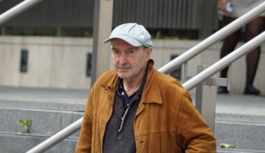 Man who sold ‘extraordinarily rare’ Seamus Heaney books has stolen property charge dismissed – The Irish Times