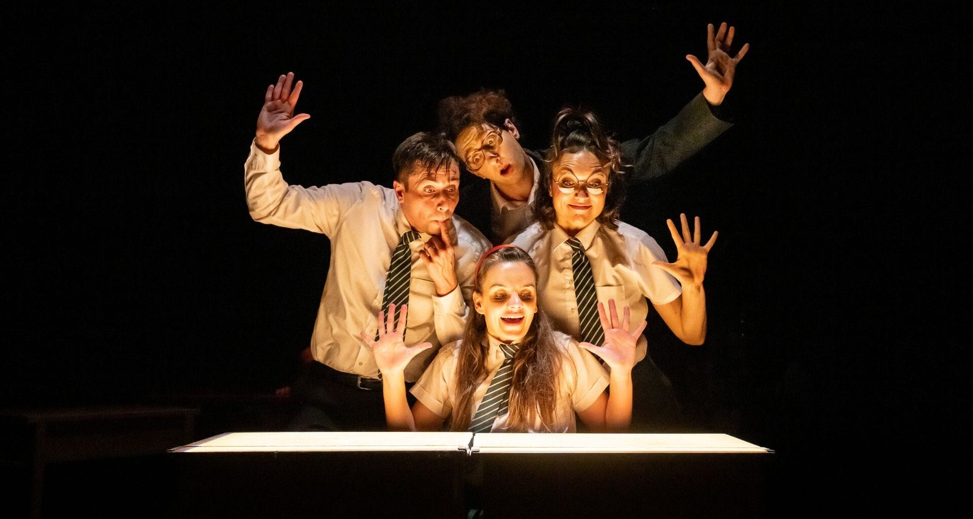 Theatre Re the Nature of Forgetting photo by Johan Persson