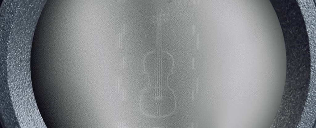 Physicists Actually Made The 'World's Smallest Violin' For a Serious Reason : ScienceAlert