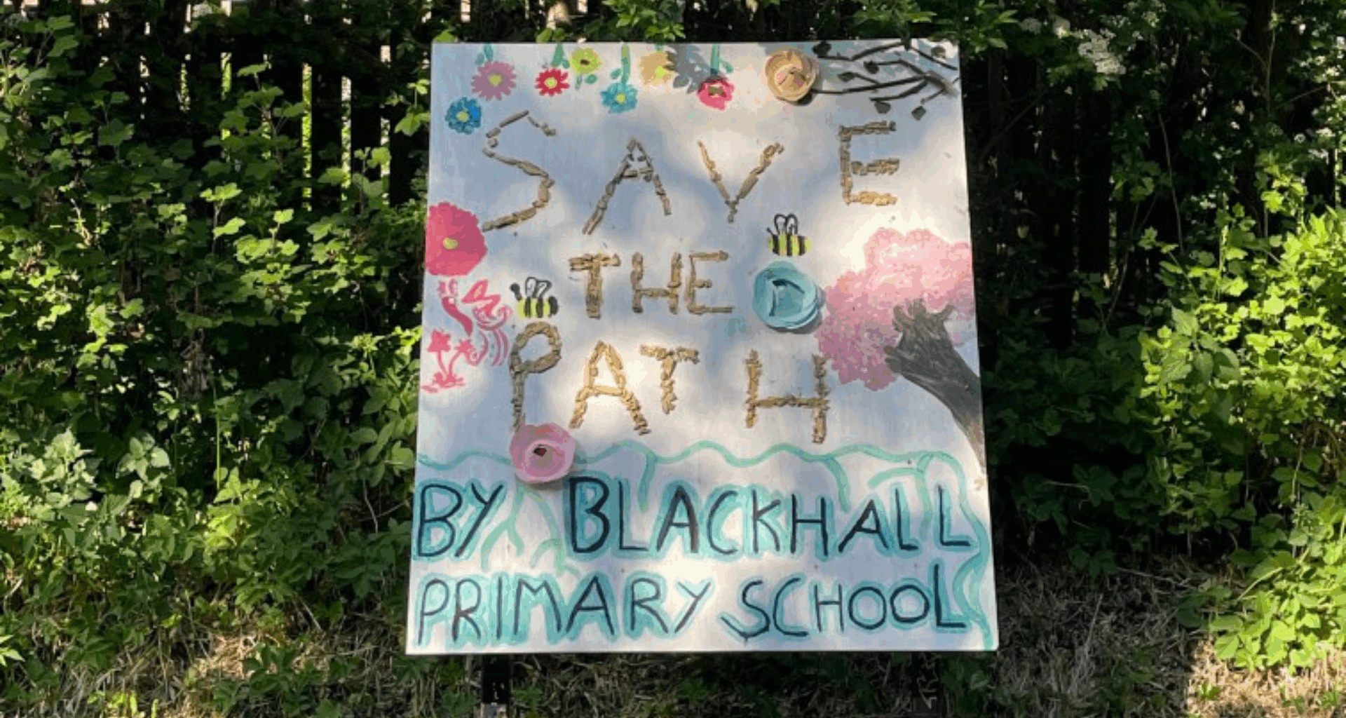 Scots council blasted after tearing down schoolkids' banners protesting bike path closure