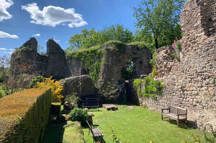 Usk Castle 
