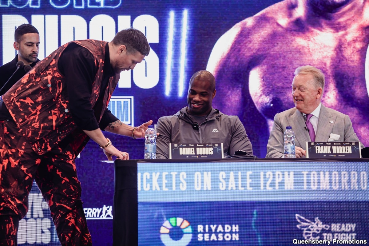 Image: Johnny Nelson Predicts Usyk Will Stop Dubois Again in July 19th Rematch