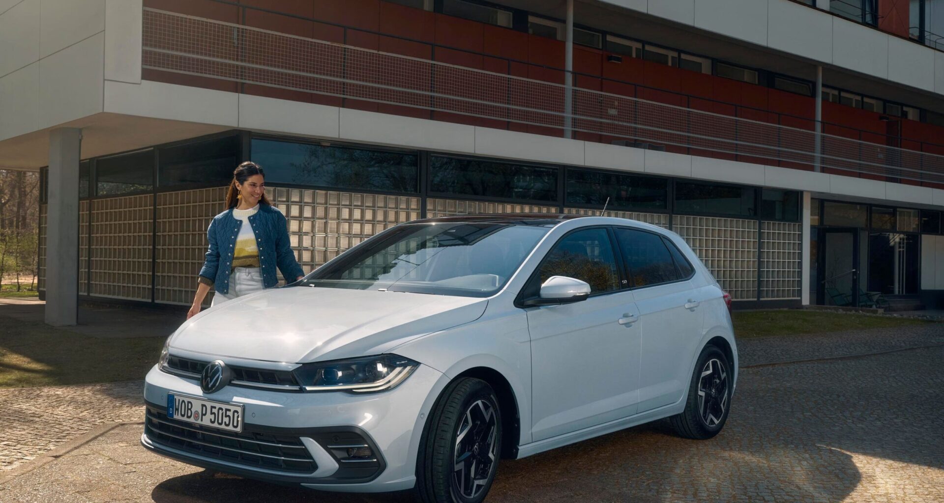 US holding up UK trade deal; Alexander Dennis jobs at risk; VW celebrates Polo's 50th – Car Dealer Magazine