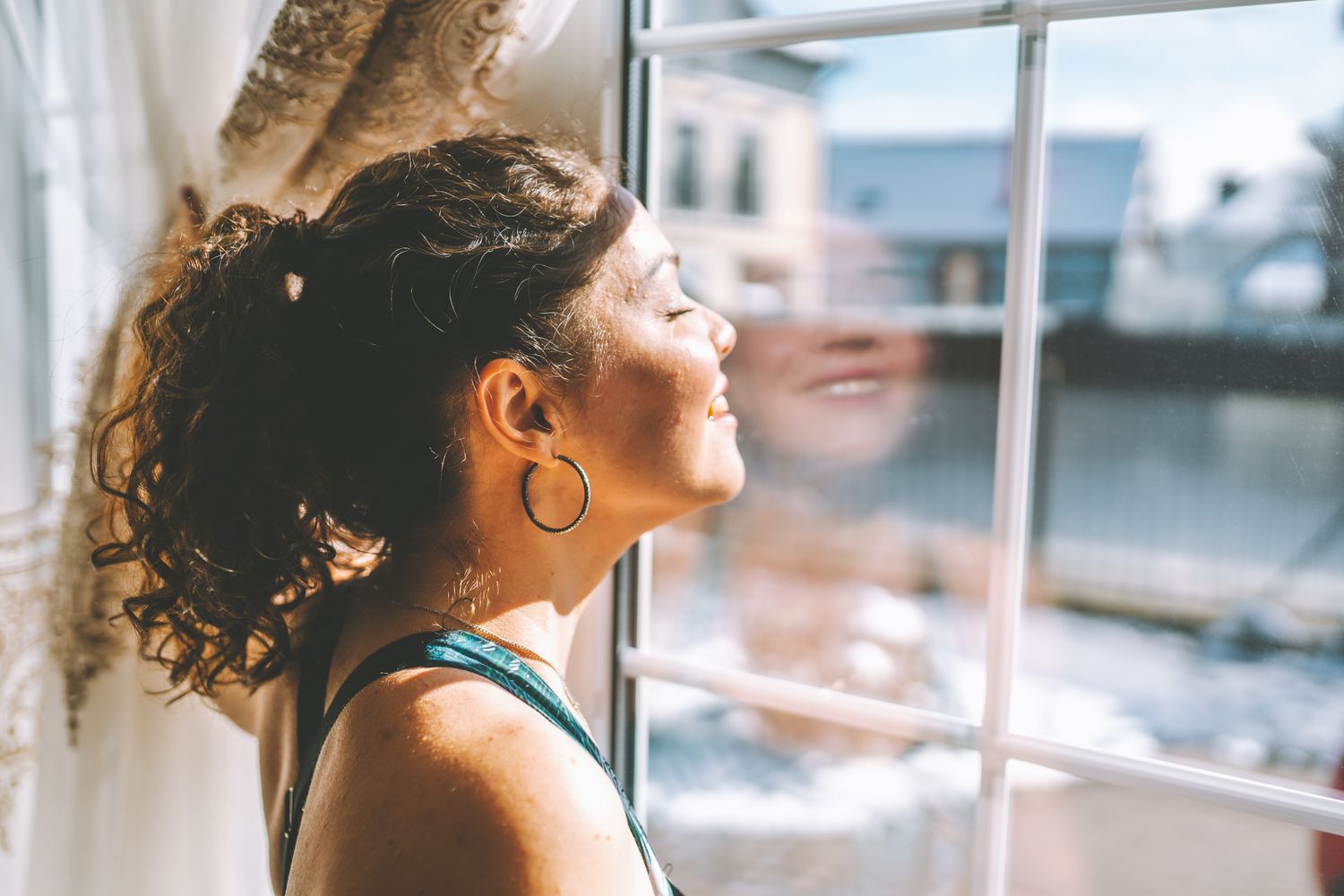 How Much Sun Do You Really Need to Get Enough Vitamin D?