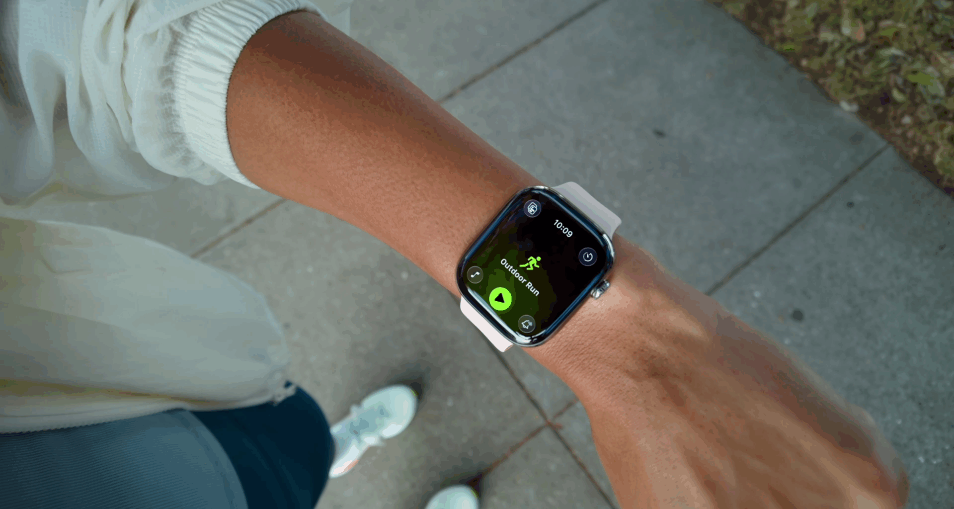 Apple WatchOS 26 Announced: Workout Buddy and More Explained!