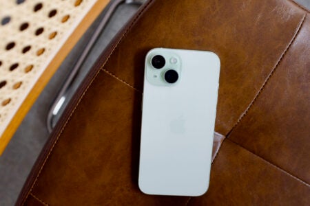 iPhone 15 back
