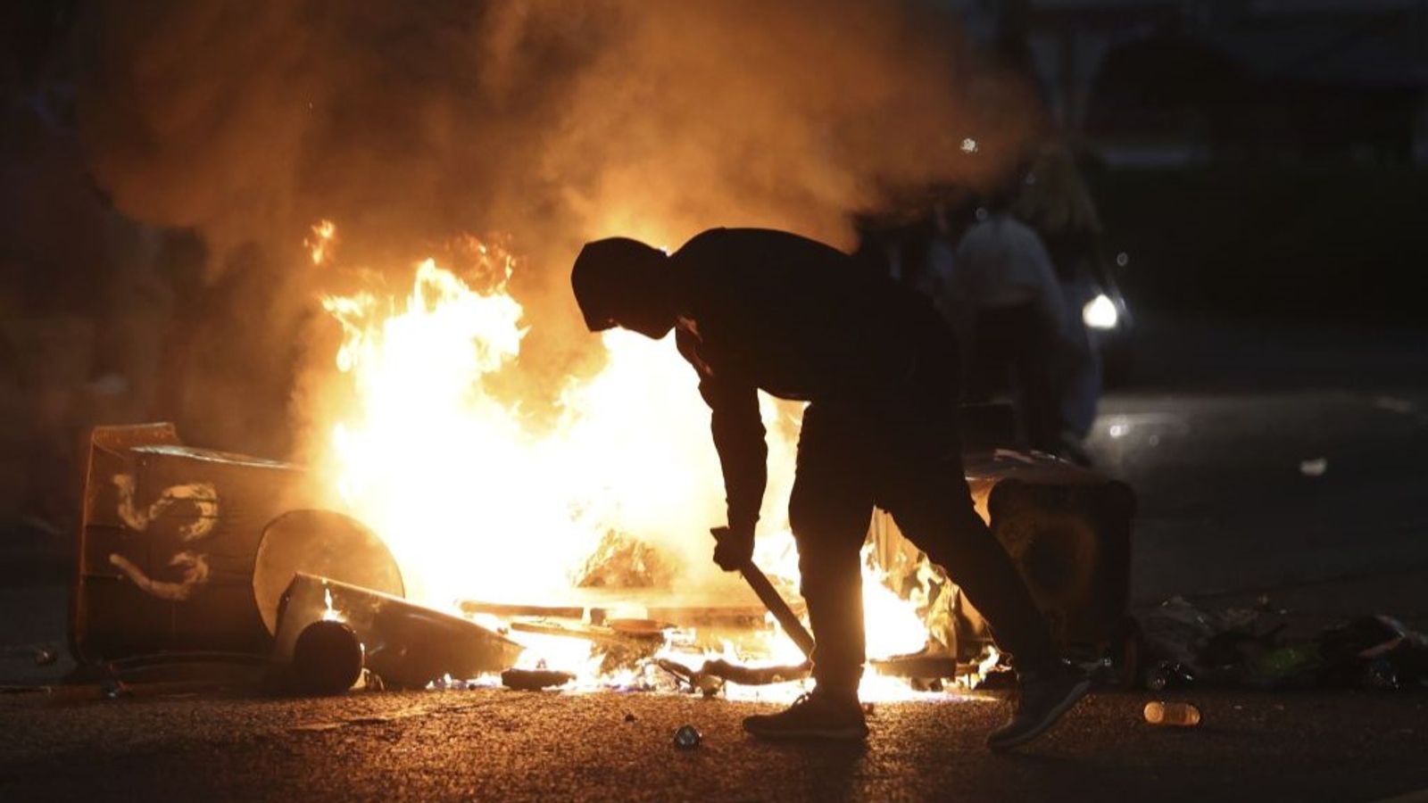 Loyalist anti-migrant pogrom in Northern Ireland