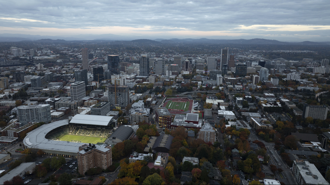Portland metro area sees 7,500 job losses in May; 14,000 jobs lost in past year