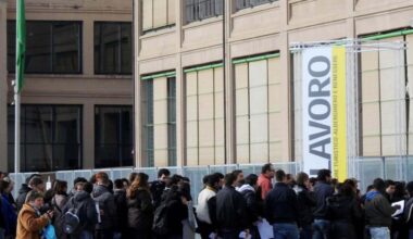 Employment to grow faster than GDP - Istat - Business