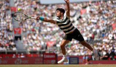 Carlos Alcaraz rides career-long win streak into Queen's Club semi-finals | ATP Tour