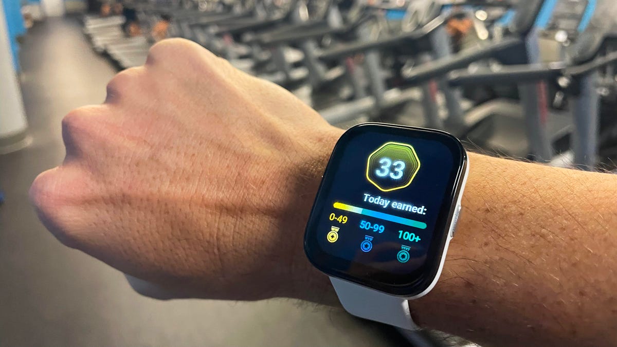Finally, I found a cheap smartwatch that provides extensive health data (and it's on sale)