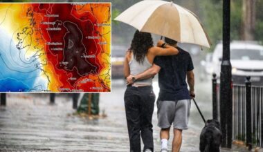 Atlantic thunderstorm 'trapped' in jet stream to smash into Britain as soaring temperatures hit 30C