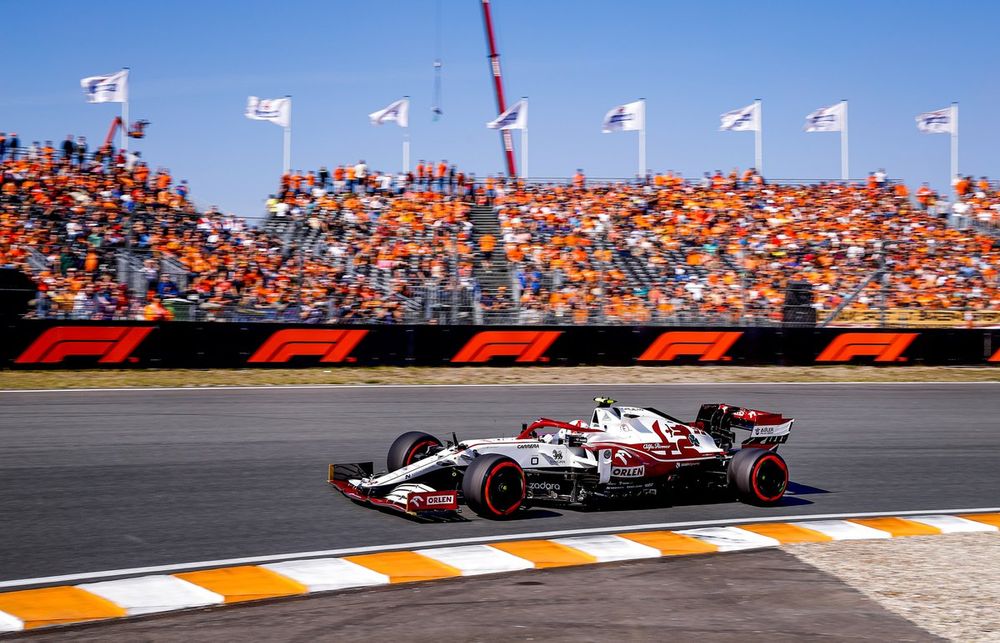 Antonio Giovinazzi dans l'Alfa Romeo Racing C41 à Zandvoort en 2021.