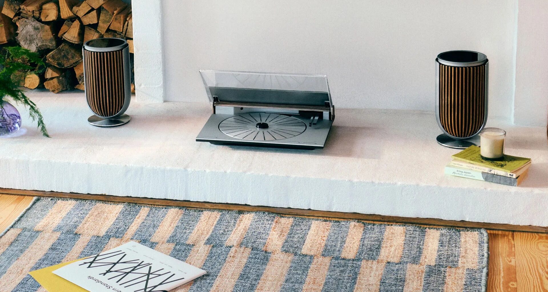 Bang & Olufsen Beosystem 3000c turntable