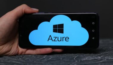 Beat the Market Blues With These Leading Cloud Computing Stocks