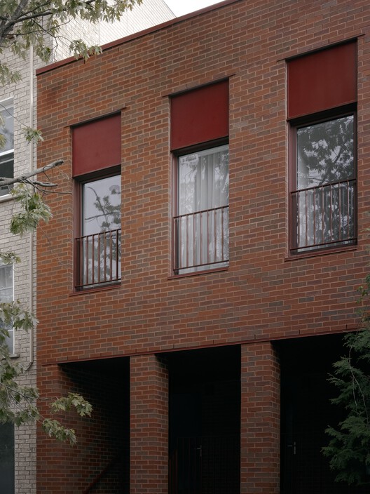 BINÔME Multi-residence / APPAREIL architecture  - Exterior Photography, Brick
