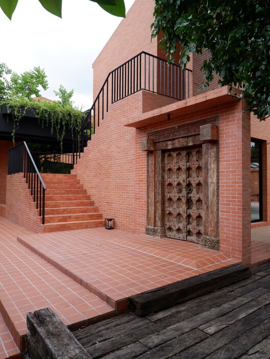 Brick Journey / Volume Matrix studio - Image 7 of 20