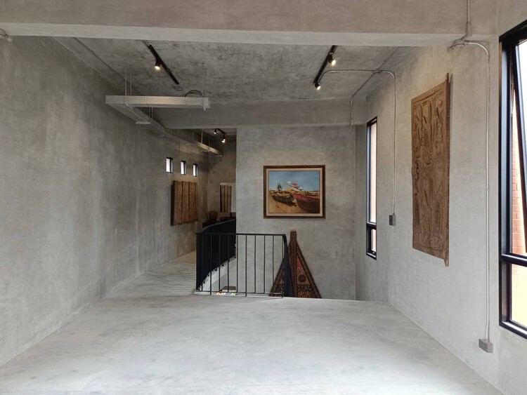 Brick Journey / Volume Matrix studio - Interior Photography, Wood