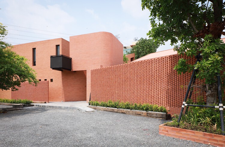 Brick Journey / Volume Matrix studio - Image 1 of 20