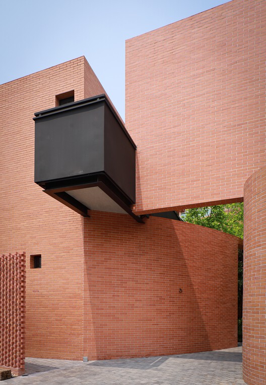Brick Journey / Volume Matrix studio - Image 6 of 20