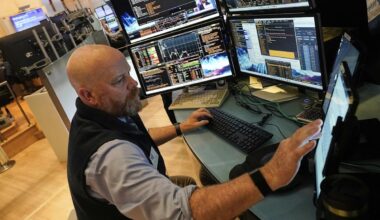 US stocks drift closer to their record as Wall Street waits to see what US-China talks will bear