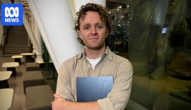 Australian denied entry to US after being grilled about Israel-Gaza views