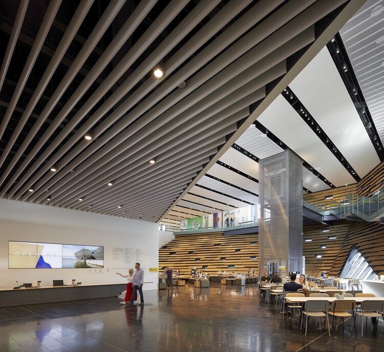 Museum and Gallery Cafés: 10 Examples That Enhance the Cultural Experience - Image 15 of 20