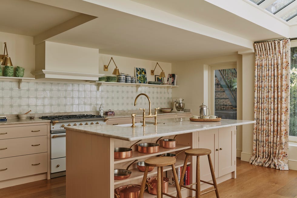 the kitchen in the chelsea town house