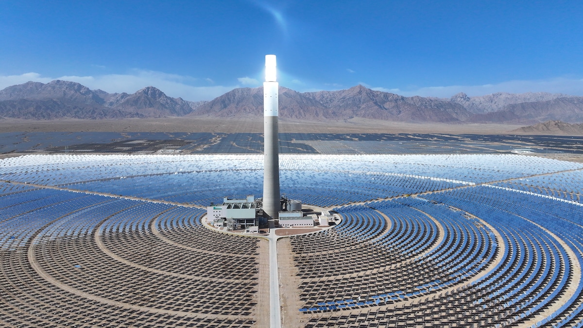 Aerial view of the CGN Delingha Solar Thermal Plant - Molten Salt Thermal Energy Storage System, a 50 megawatt energy storage project in Haixi Mongolian and Tibetan Autonomous Prefecture, Qinghai Province of China