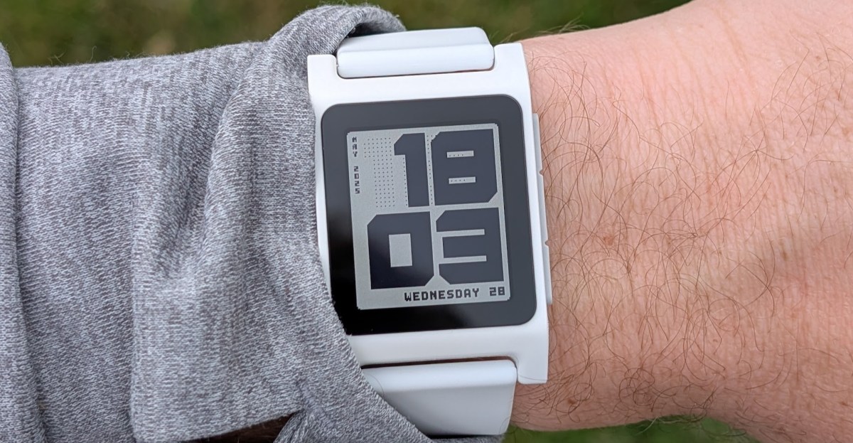 The new Pebble watch’s app will also work with some old Pebble watches