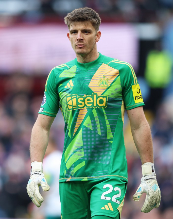 BIRMINGHAM, ENGLAND - APRIL 19: Nick Pope of Newcastle United during the Premier League match between Aston Villa FC and Newcastle United FC at Villa Park on April 19, 2025 in Birmingham, England. (Photo by Cameron Smith - Danehouse/Getty Images)