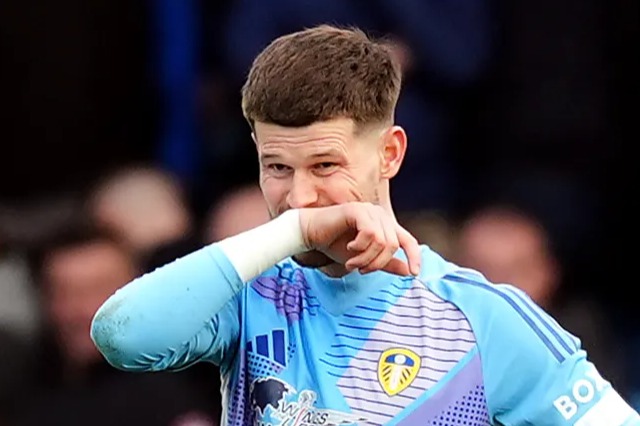 Illan Meslier, Leeds United goalkeeper, looking dejected.