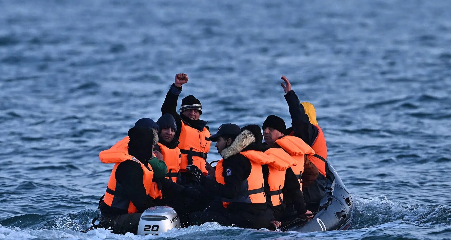 Forget paying France to stop migrants - spend it destroying UK black market that lures them here