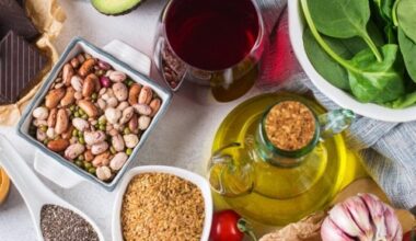 Lower cholesterol with these 5 foods in your daily diet - Moneycontrol