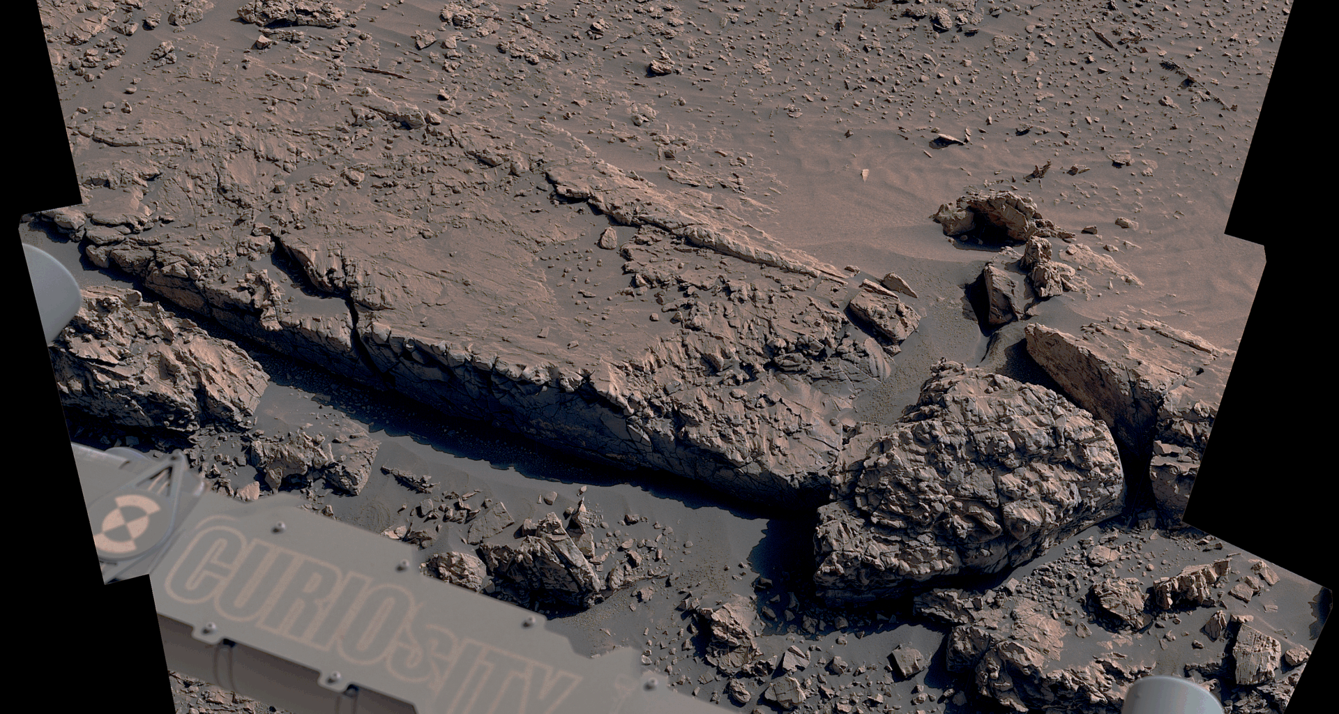 NASA’s Curiosity Mars rover viewed this low ridge on Mars