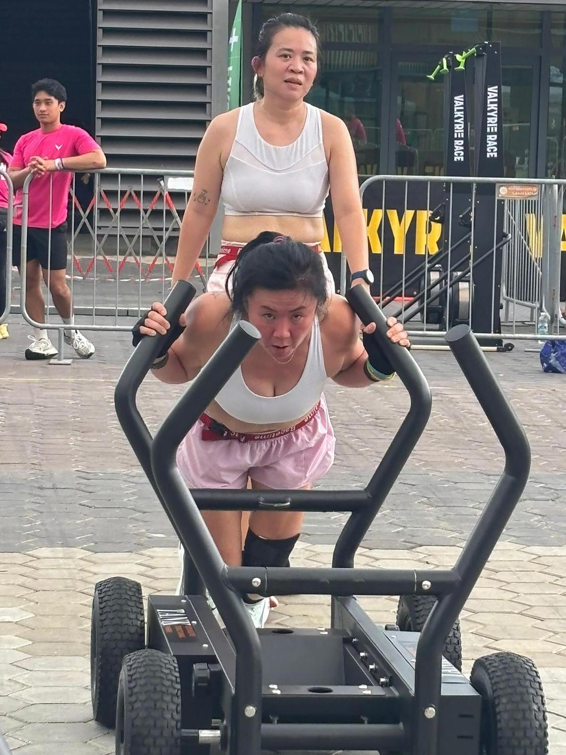 eqfit21 - "Writer to caption"


Source and copyright: Courtesy of Anna Lim