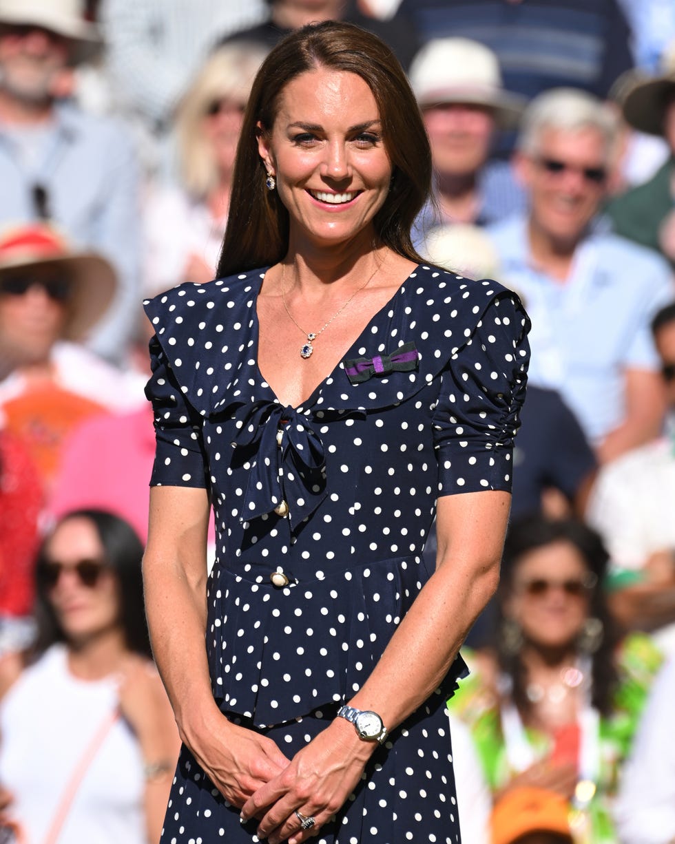 london, england july 10: catherine, duchess of cambridge attends the wimbledon mens singles final at the all england lawn tennis and croquet club on july 10, 2022 in london, england. (photo by karwai tang/wireimage)