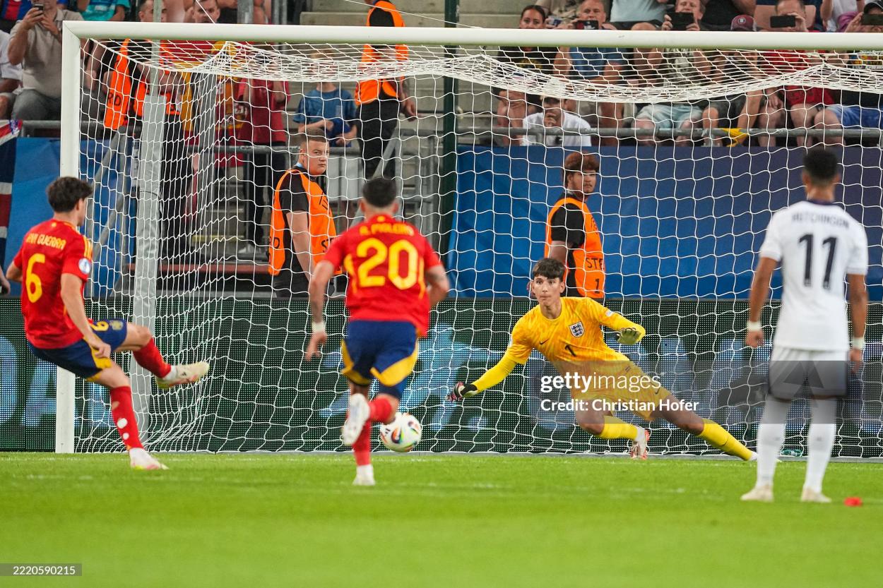 Guerra pulled one back for Spain after 37 minutes (Photo by Christian Hofer/Getty Images)