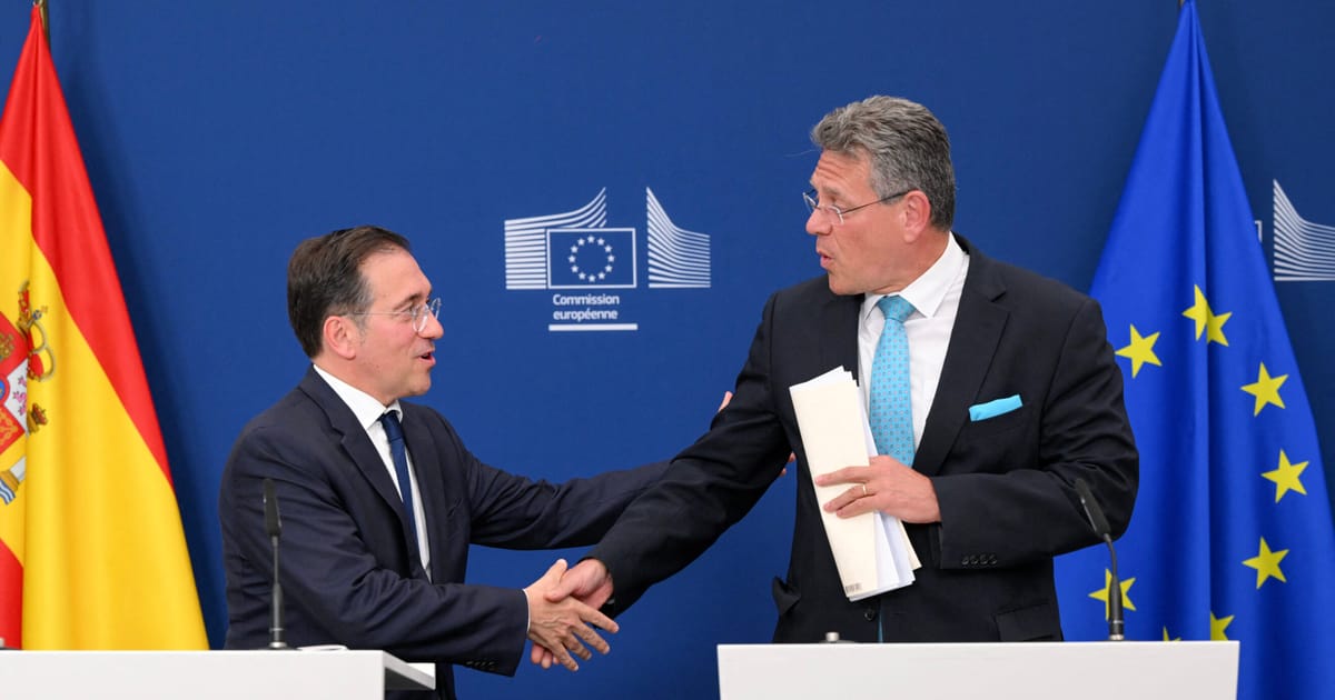 Brexit pushes Gibraltar into EU customs union and Schengen area – POLITICO