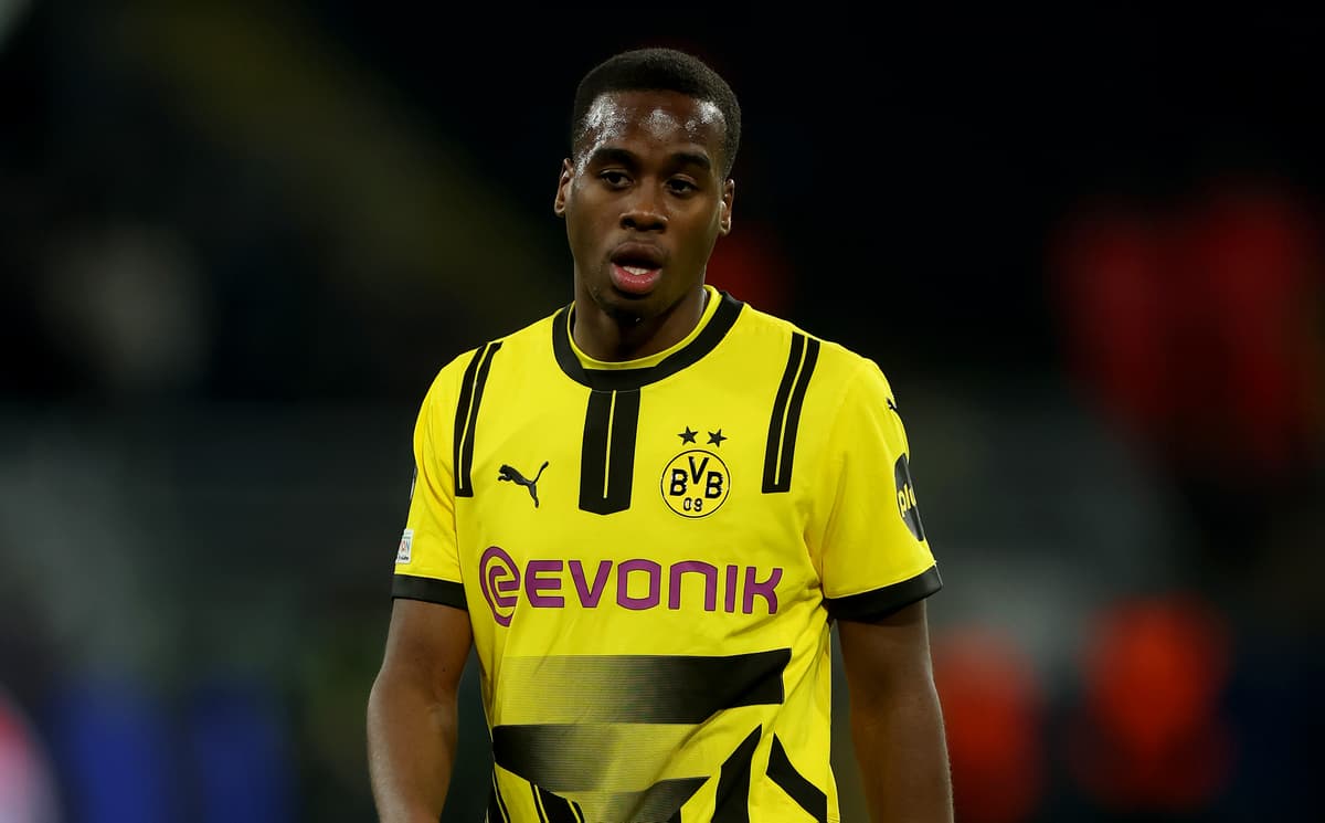 Chelsea agree deal to sign Borussia Dortmund star Jamie Gittens - London Evening Standard