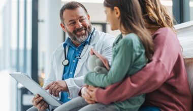Docs Urged to Use Genome Tests to Diagnose Kids Early