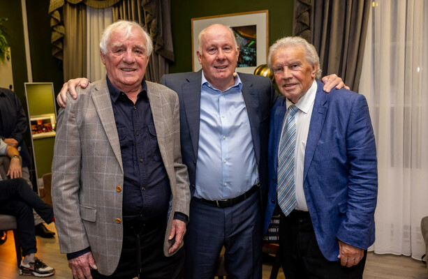 Irish football legend John Giles brings near 40-year punditry career to an end - The Journal