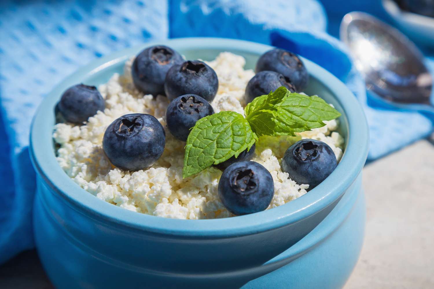7 Reasons You Should Always Start Your Day With Protein, According to Registered Dietitians