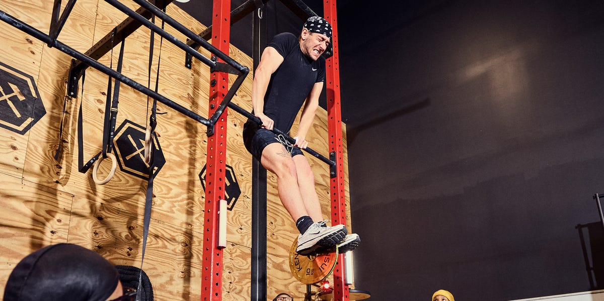 Inside the New World of Streetlifting Competitions