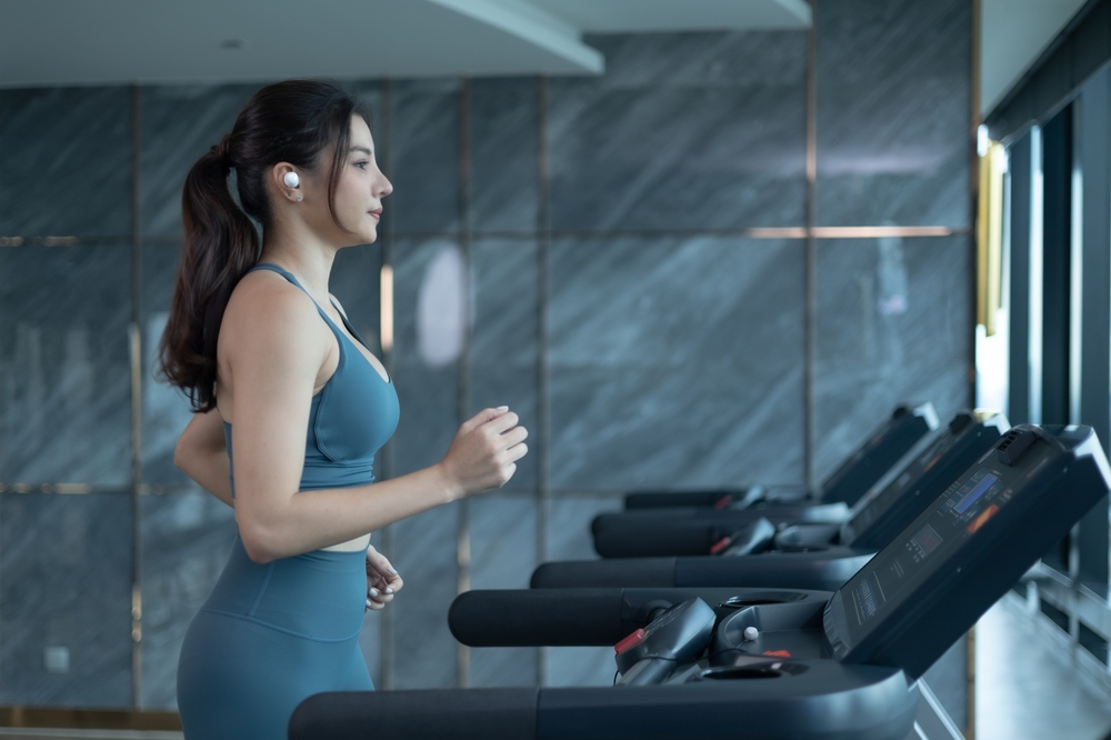 Make the most of the money spent at the hotel by sweating it out at the gym (and not just loading your plate at the buffet.)(Shutterstock)